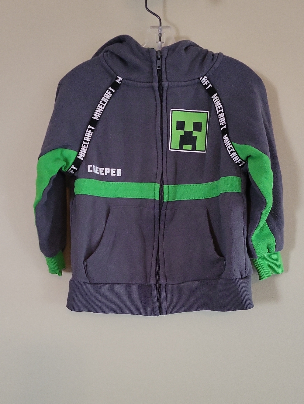 Minecraft Creeper grey/green zip up hoodie